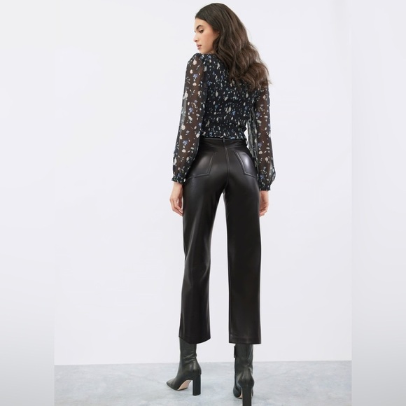 Aritzia Wilfred Wistful Genoa V Wrap Front Smocked Blouse - Size S - Picture 2 of 6